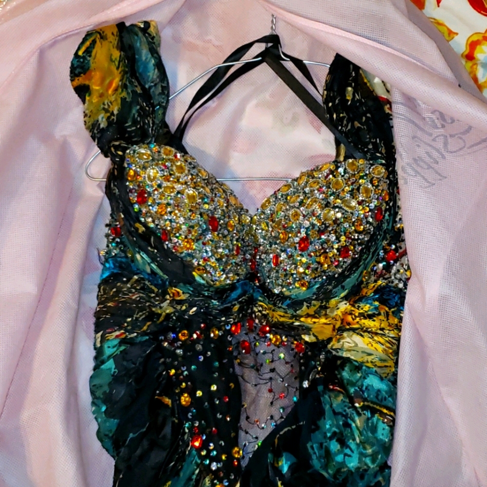 Beautiful, unique prom dress / evening gown